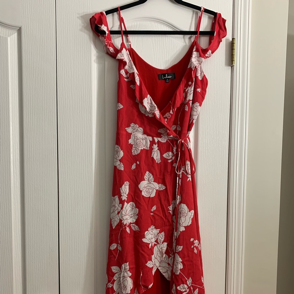 Flutter sleeve spaghetti strap floral wrap dress